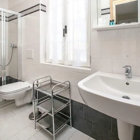 酒店 德尔梅拉酒店 2*